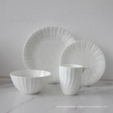 2022 Modern Design Embossing Ceramic Dinnerware Gold Rim
